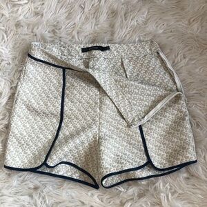 Ark & Co side zip up dress shorts sz med